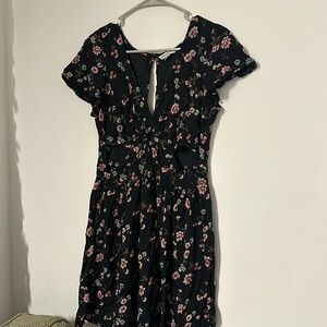 Peekaboo American eagle sun dress